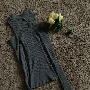 Long sleeve dress shirt.